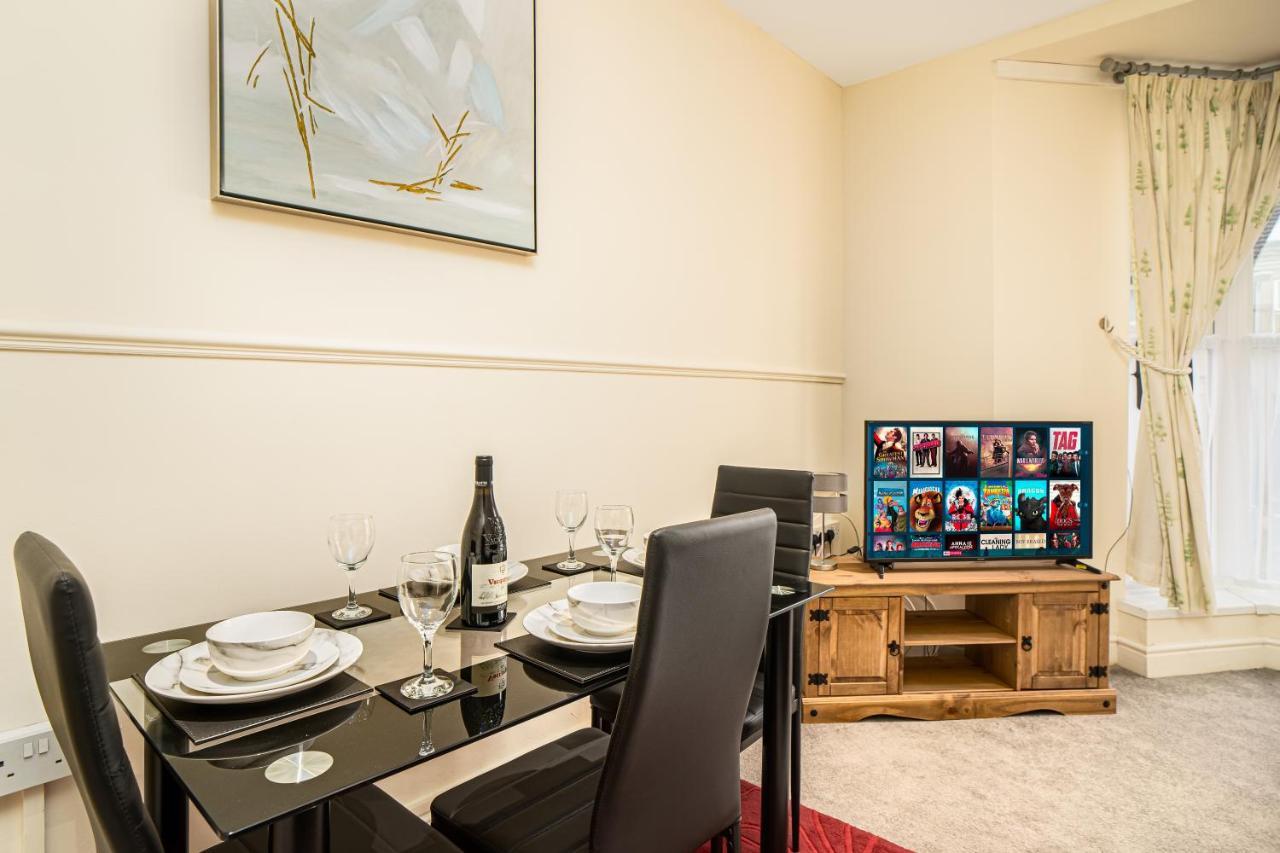 Coastal - Centre Apartment Swansea